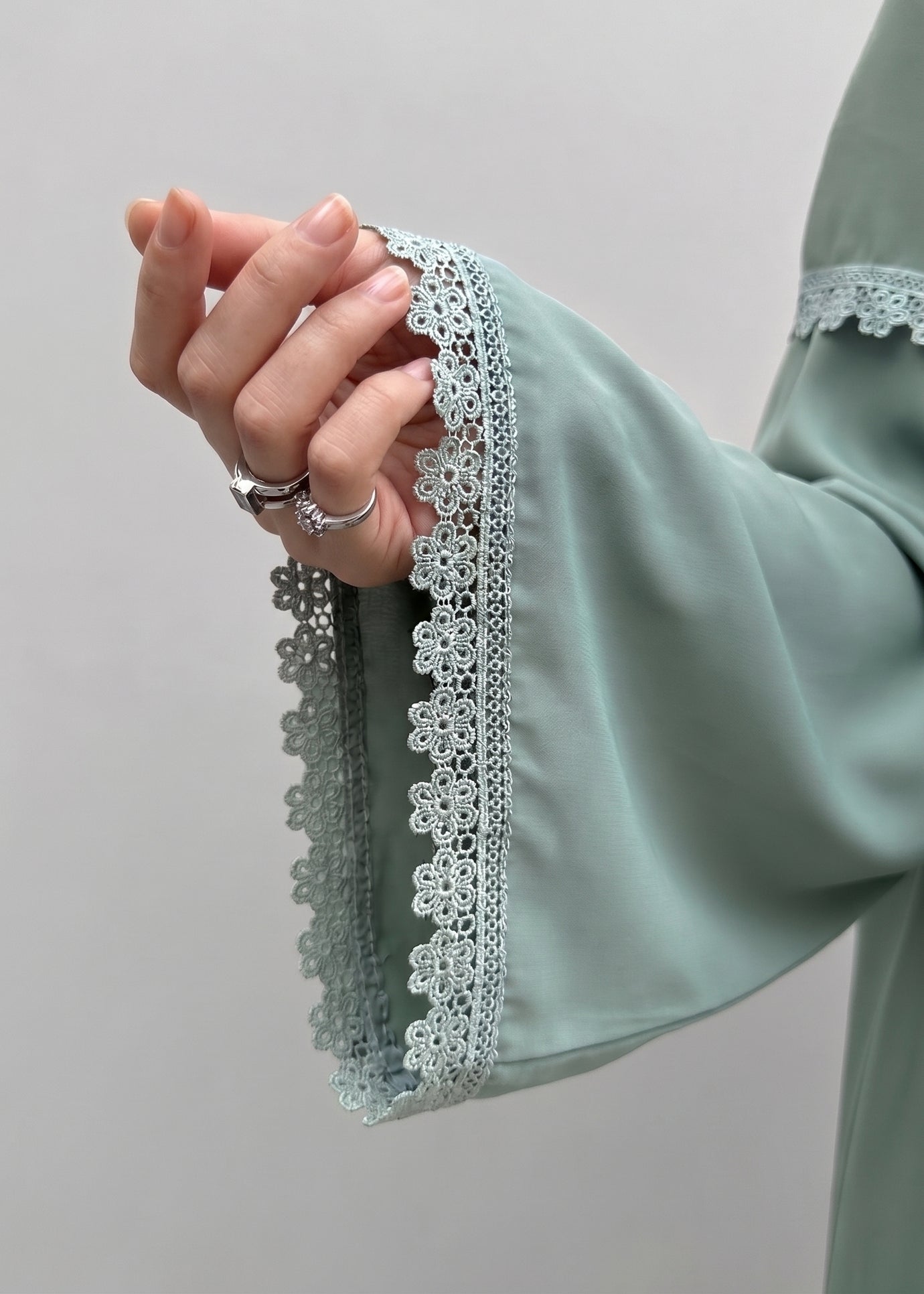 Zaina Lace Open Abaya - Mint Green